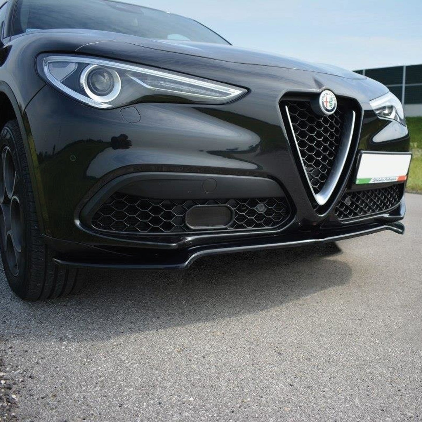 Autovision for Alfa Romeo Stelvio 2017 Front Bumper Lip Piano Black Vacuum