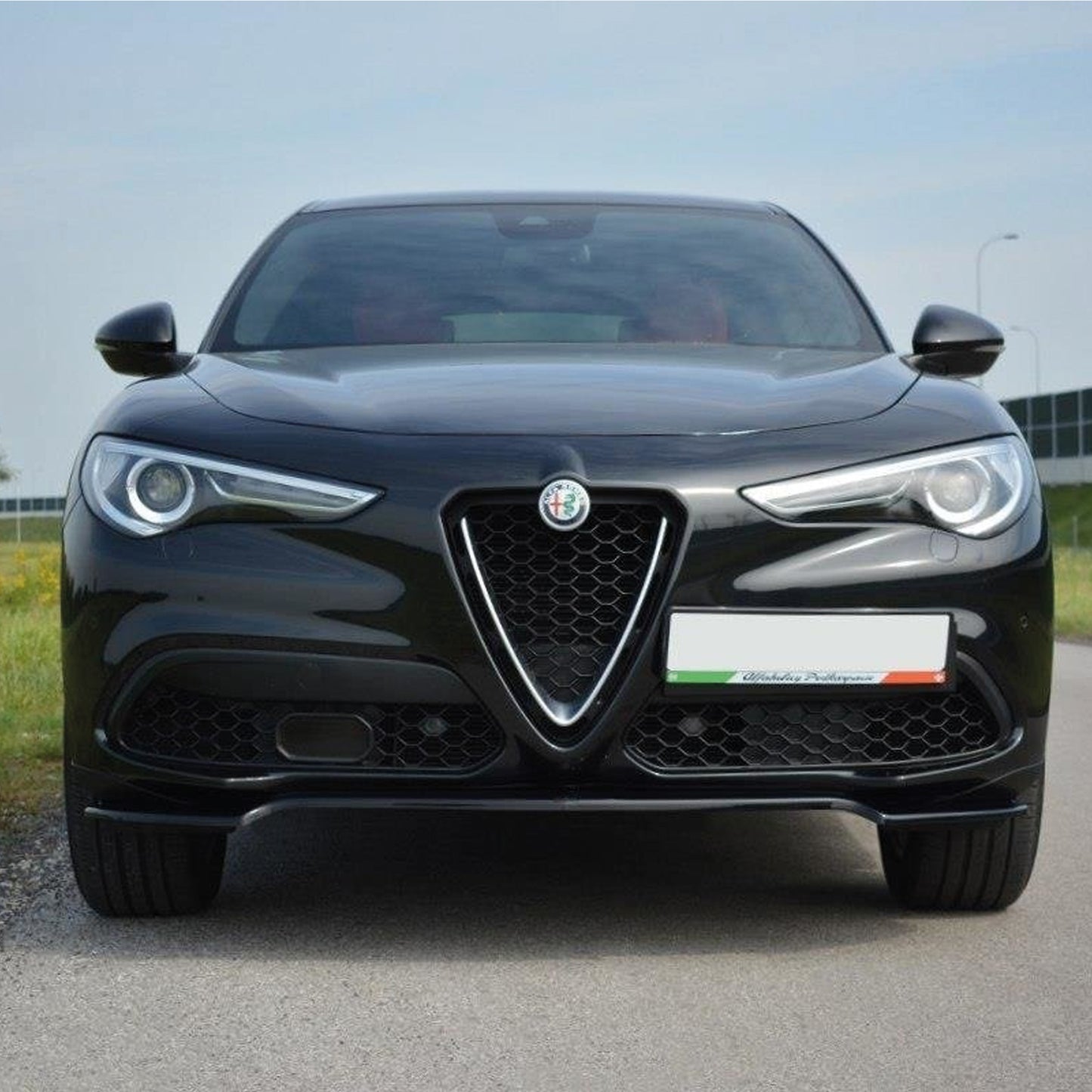 Autovision for Alfa Romeo Stelvio 2017 Front Bumper Lip Piano Black Vacuum