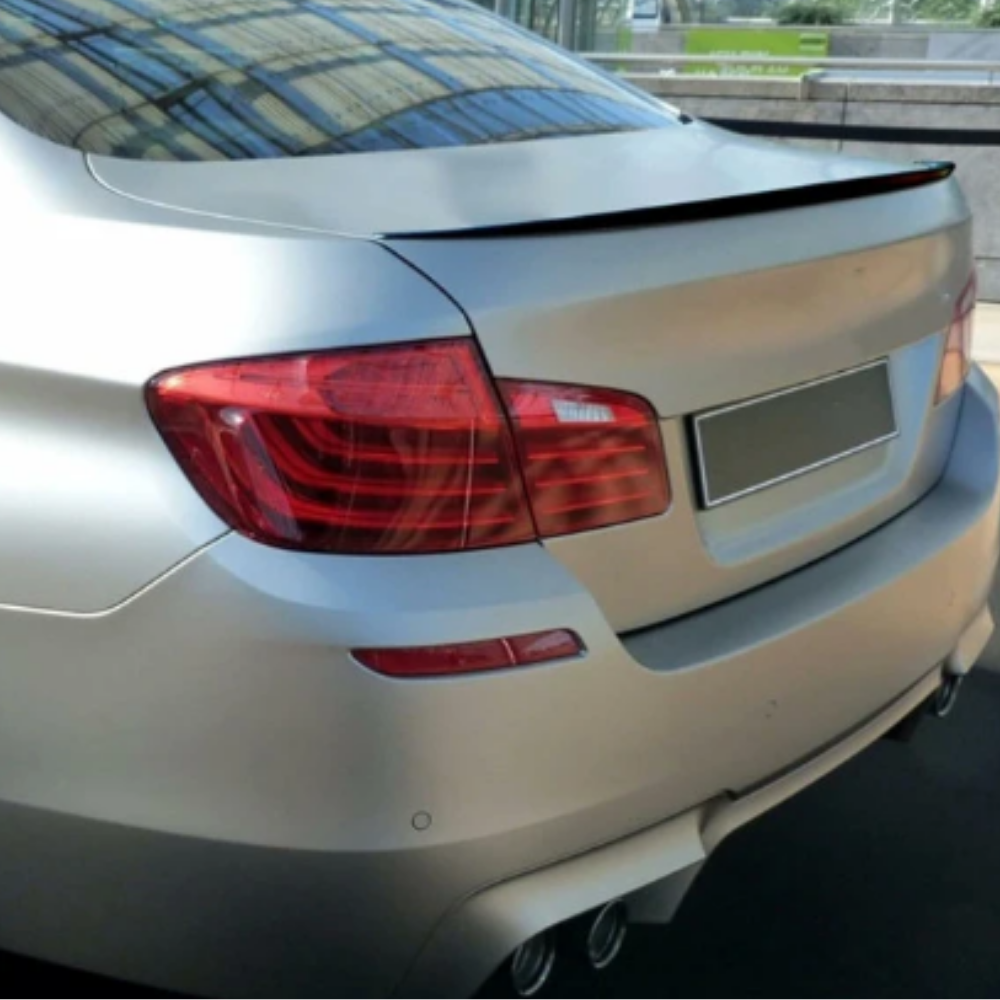 Aileron arrière pour BMW Série 5 F10 Style M5 Noir brillant ou non peint 2010-2016 AUTOVISION