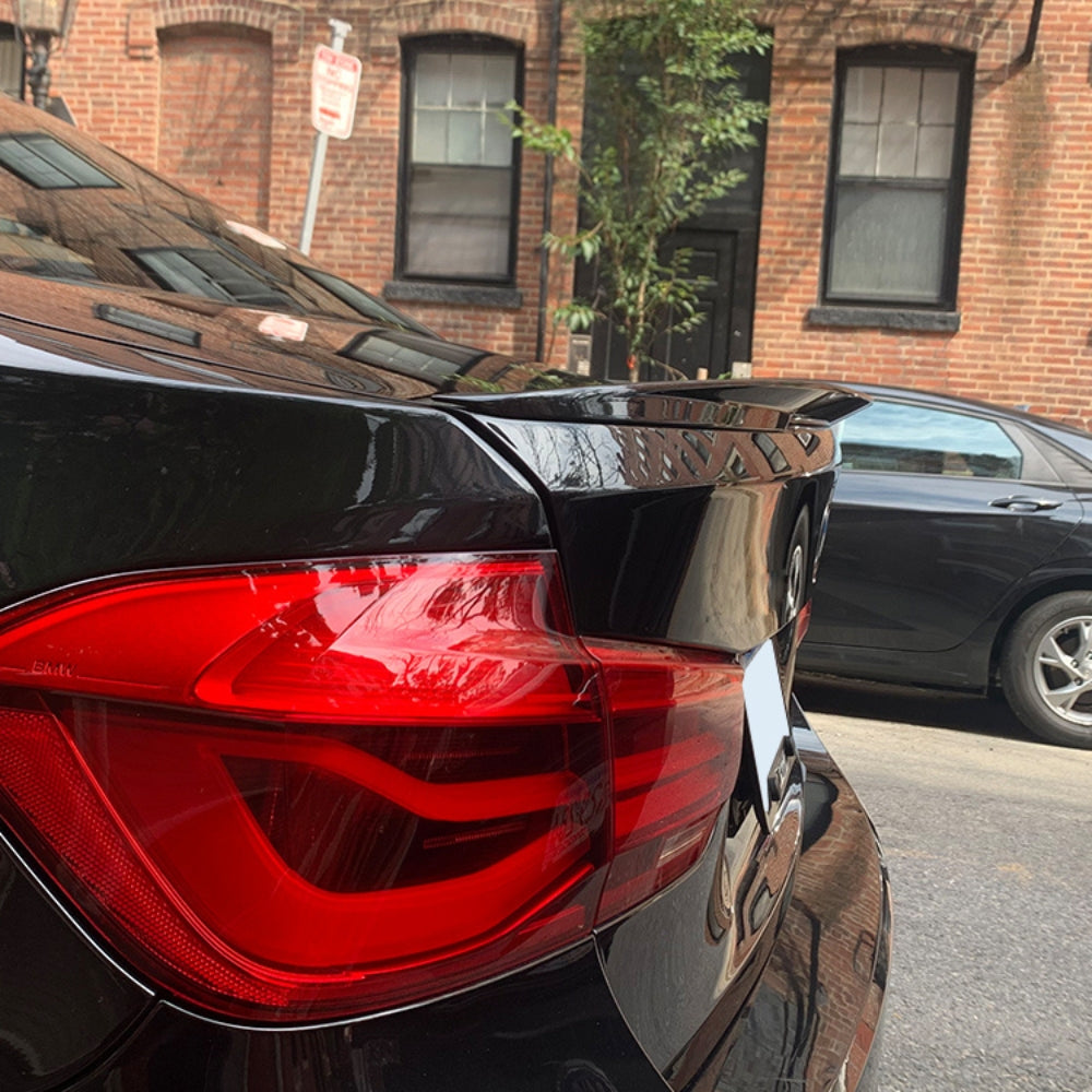 Aileron arrière pour BMW Série 3 F30 P Style (2012-2018) AUTOVISION