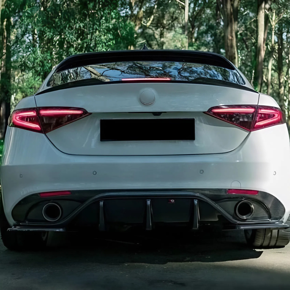 For Alfa Romeo Giulia 2015-2023 Rear Spoiler Piano Glossy Black ABS Plastic Sport Trunk Lip Wing Exterior Accessory
