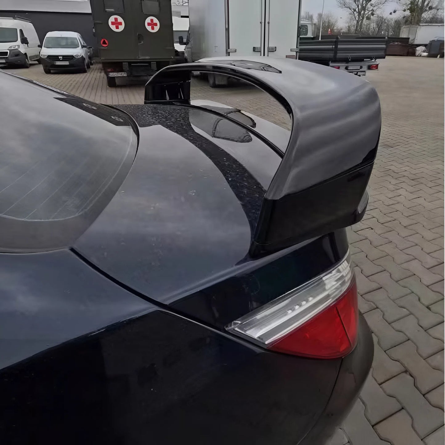 For BMW 5 Series E60 Double Layers Rear Spoiler 2004-2010 Glossy Black ABS Plastic Sport Design