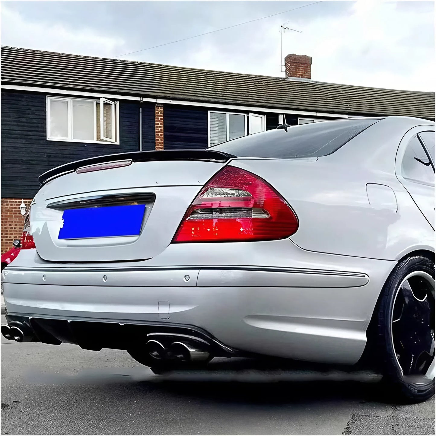 For Mercedes W211 2002-2009 E Class Rear Spoiler Gloss Piano Black ABS Plastic Sport Style