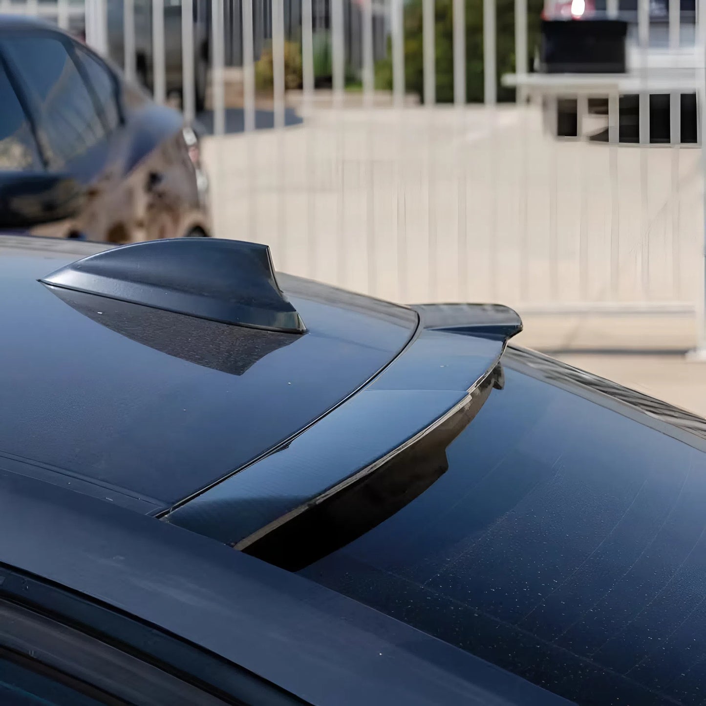 For BMW 3 Series F30 F35 F80 2012-2018 320i 325i 328i 335i 340i M4 Style Roof Wing Spoiler Gloss Piano Black ABS Plastic