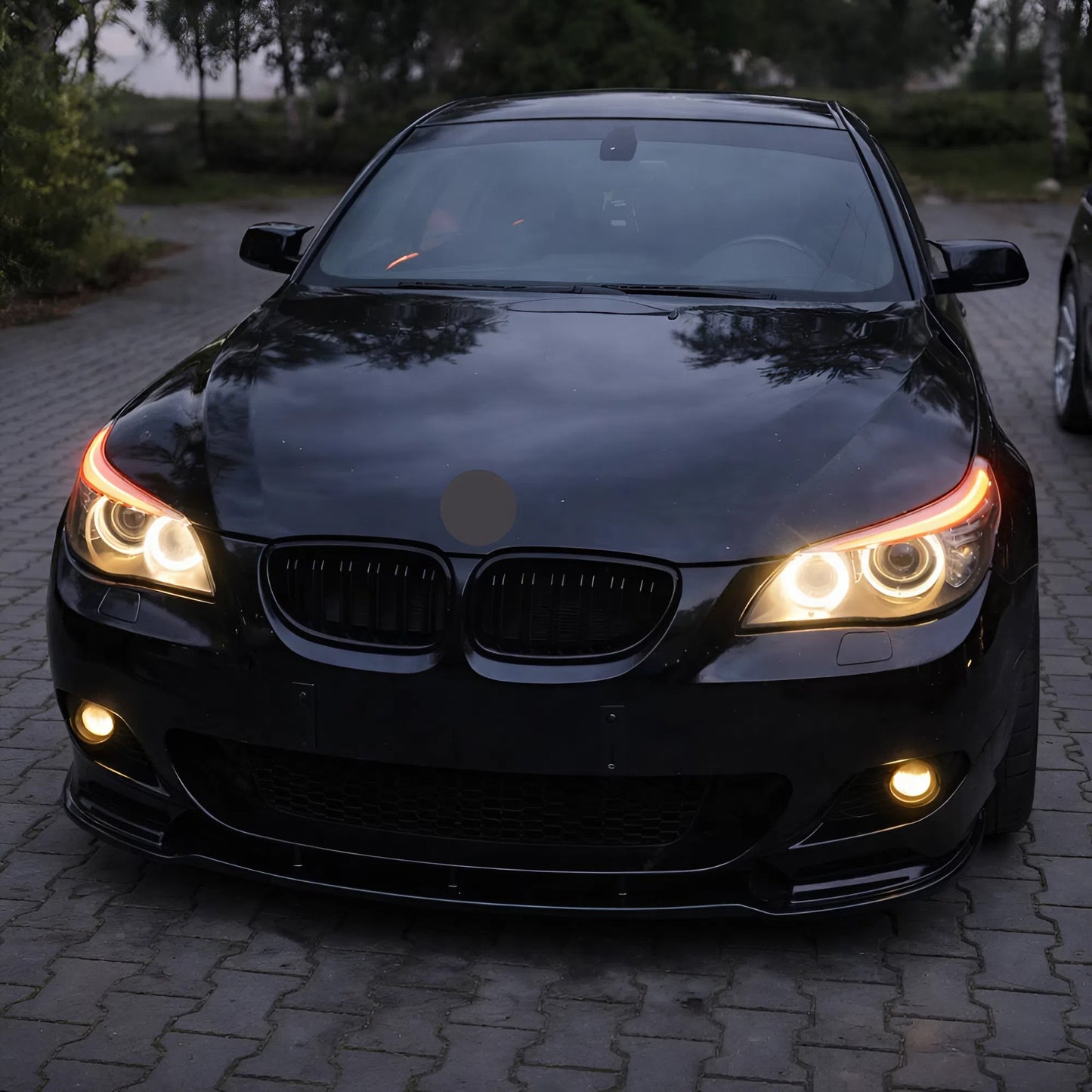 For BMW E60 M Technic Max Front Lip 2003-2010 Glossy Black Vacuum Plastic ABS Front Bumper Splitter 1 Pcs Sport Style Aerodynamic Design Easy Installation