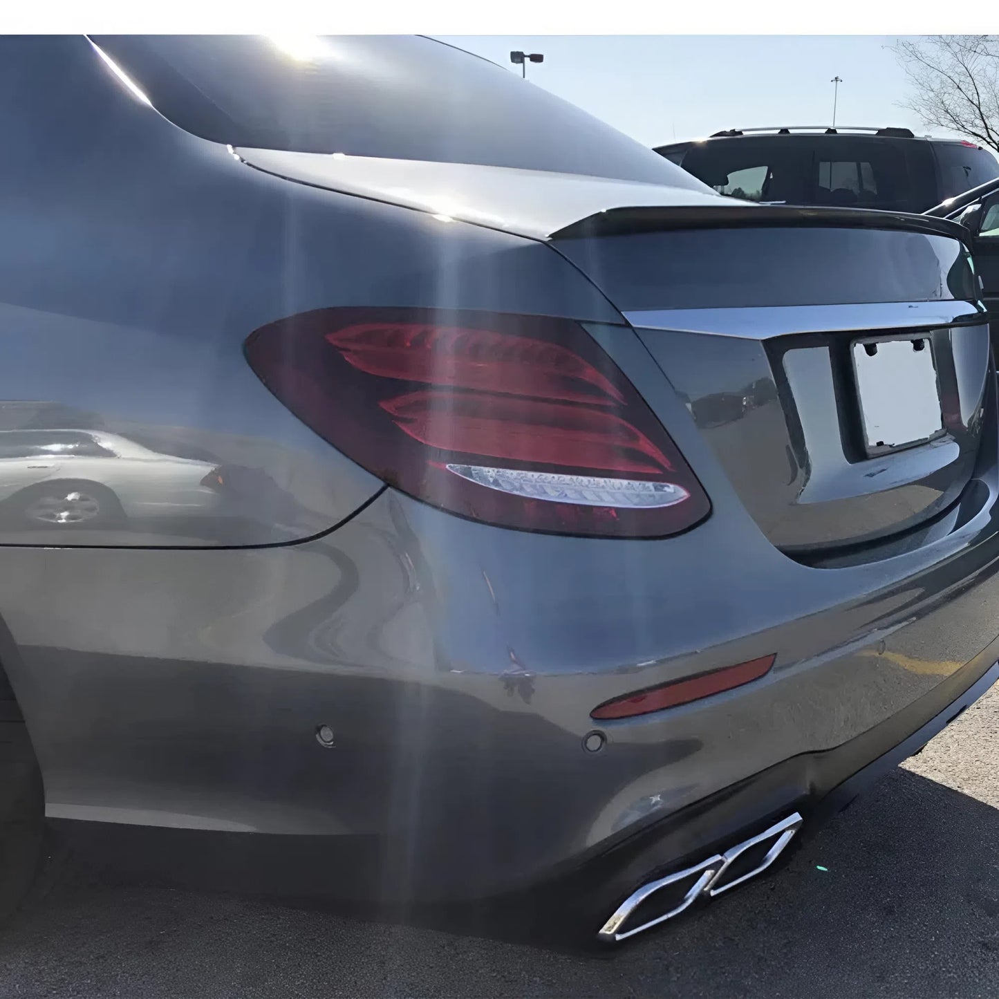 For BenZ W213 E63s Style Rear Spoiler 2016-2021 Piano Glossy Black ABS Plastic Sporty Aerodynamic Trunk