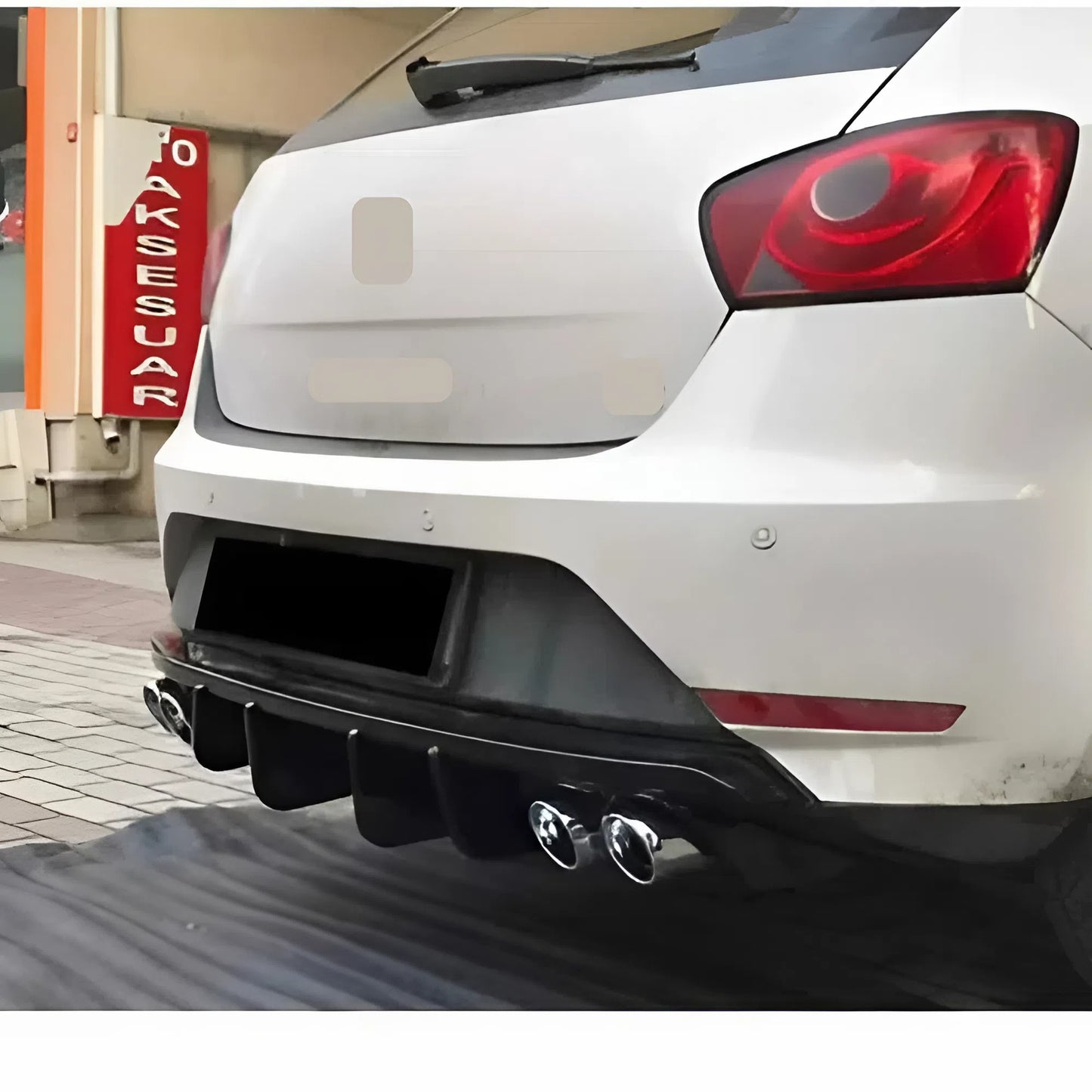 For Seat Ibiza 2013-2017 Diffuser Piano Glossy Black ABS Plastic Rear Bumper Styling Accessory